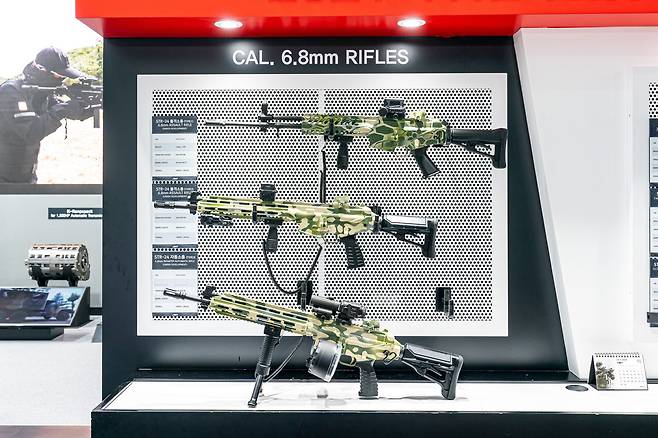 SNT모티브가 개발한 차세대 6.8㎜ 소총. /SNT모티브 제공