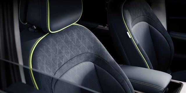 제네시스 GV60 내장 시트 사진. SK케미칼의 친환경 바이오 신소재 브랜드 ‘에코트리온’의 제품이다.현대자동차 제공