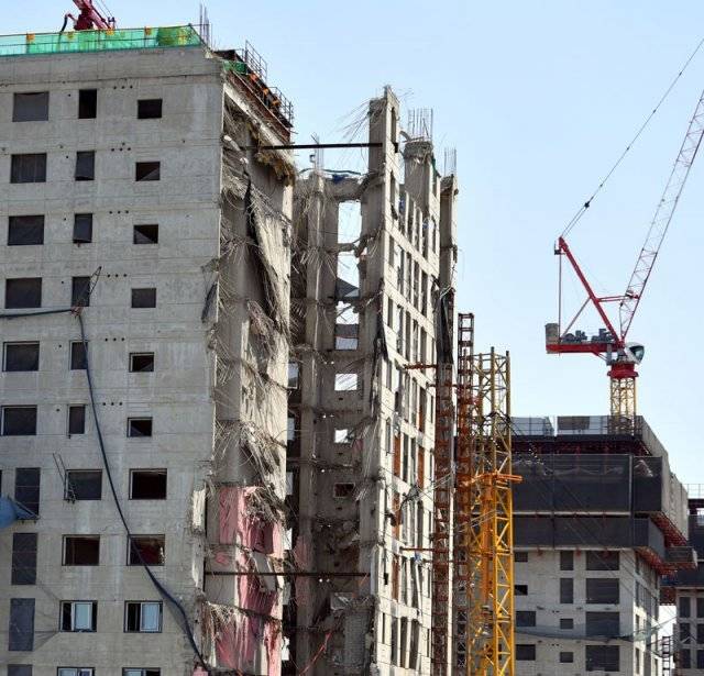 신축 아파트 공사 중 상층부가 무너져 6명이 숨지고 1명이 다친 광주 화정아이파크 현장. HDC현대산업개발은 붕괴 사고가 발생한 201동을 포함해 8개 동 전체를 전면 철거한 후 재시공하기로 결정했다. 광주=뉴시스