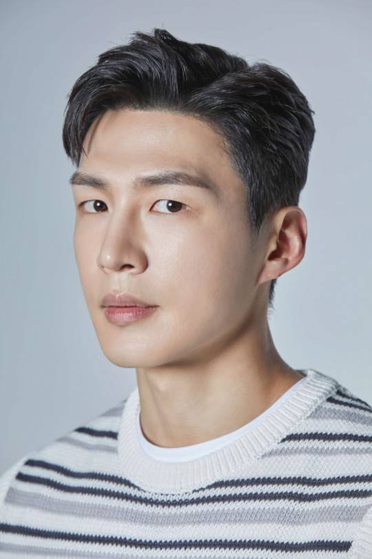 재벌 2세 서동마 역을 연기한 부배. 사진ㅣ스케치이앤엠