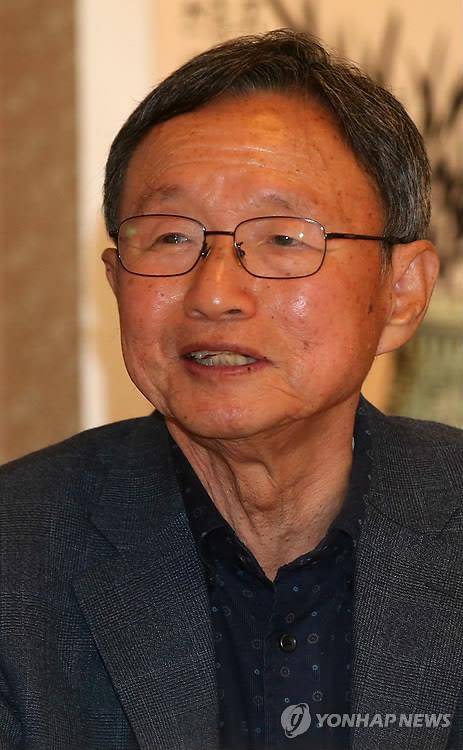 유심작품상 특별상에 신경림 시인 [연합뉴스 자료사진]