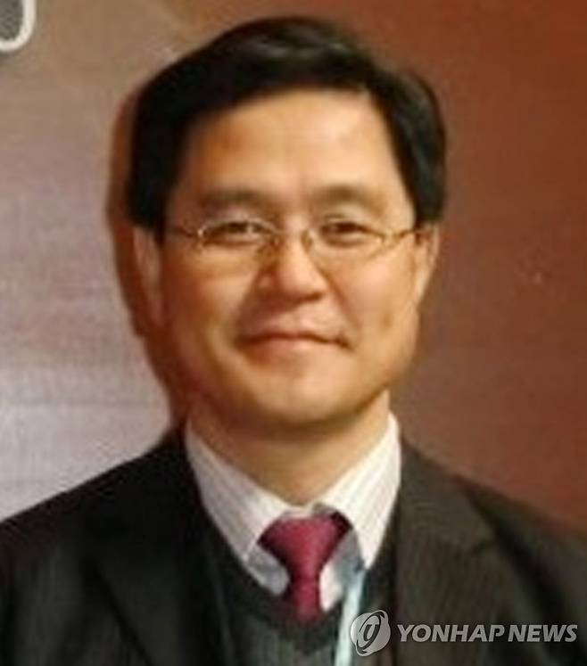 김성회 대통령비서실 종교다문화비서관 [보도자료]
* 인물정보 업데이트 후 현직 변경이 있을 수 있습니다.