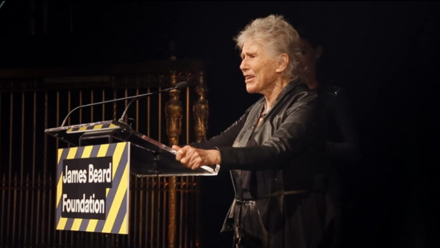 '다이애나 케네디: 과카몰리 철학'은 다이애나 케네디가 멕시코 요리를 만들면서 어떤 삶을 살아가게 됐는지에 집중한다. IMDb 제공