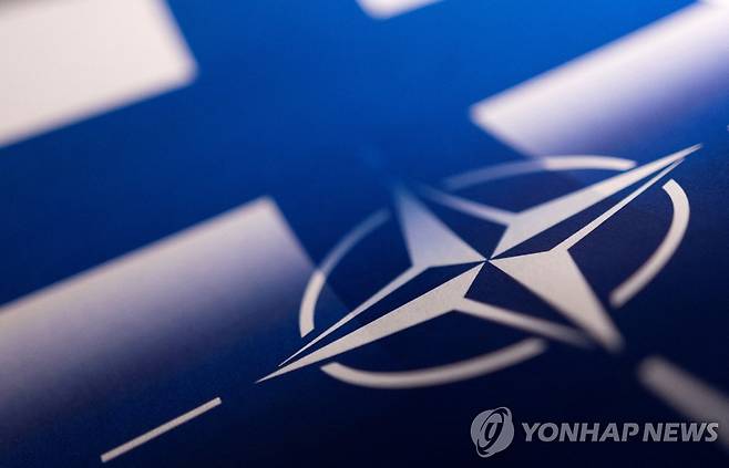 핀란드 나토 가입 선언(일러스트) [로이터 연합뉴스 자료사진. 재판매 및 DB 금지]