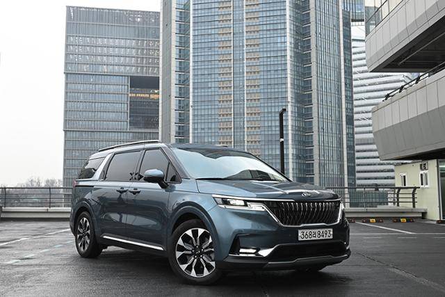 기아 카니발 2.2 디젤