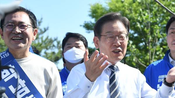 [사진 제공: 연합뉴스]