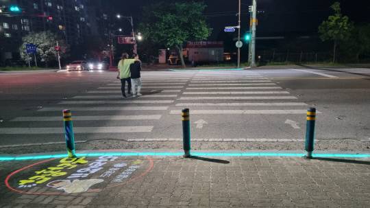 홍성군에 설치된 스마트 횡단보도. 사진=홍성군 제공