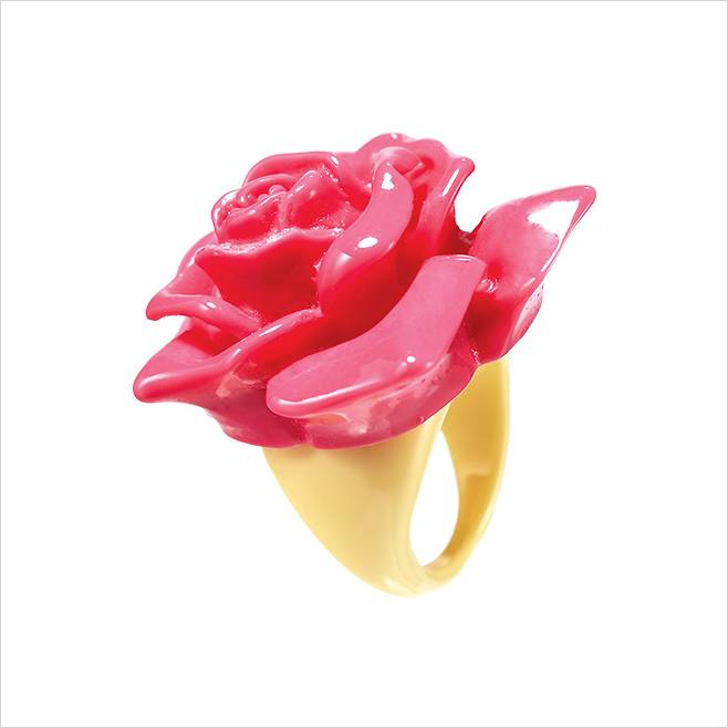 볼드한 장미꽃 링은 5만9천원, Fruta.