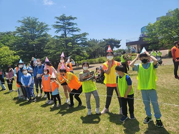 지난 14일 월성 한마음공원 온가족운동회 5!해피데이 행사가 열리고 있다. [사진= 월성원자력본부]