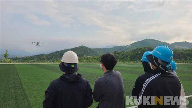 드론 교육(사진=동해지방해양경찰청 제공)