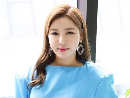 송가인. 사진｜포켓돌 스튜디오