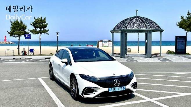 메르세데스-벤츠 EQS 450+