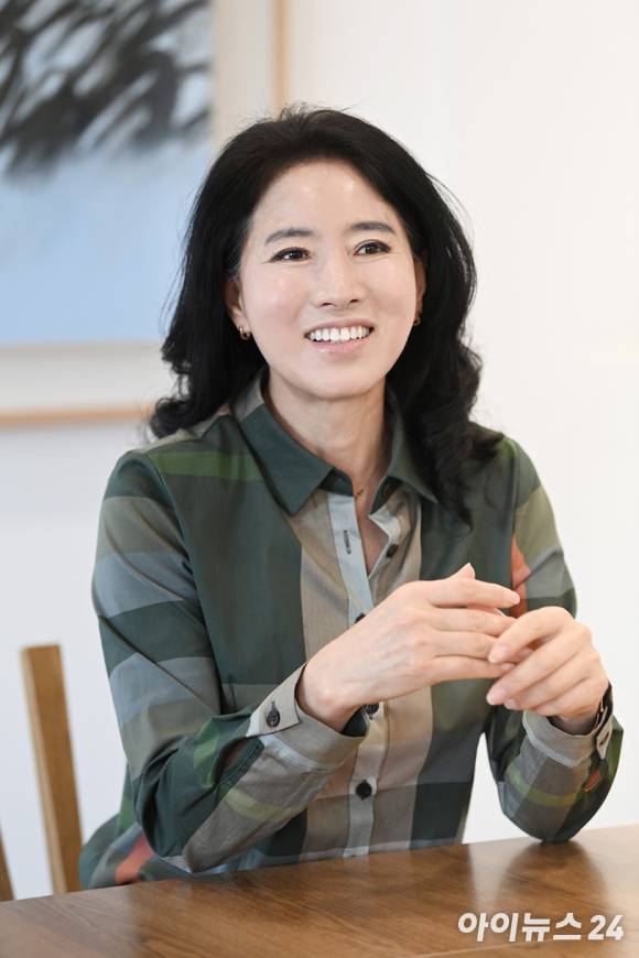 이현아 피트니스연구소 소장이 지난 4일 서울 강남구 삼성동에서 아이뉴스24와 인터뷰를 진행하고 있다. [사진=정소희 기자]