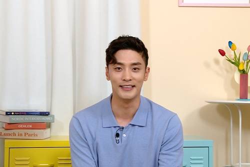 ‘옥탑방의 문제아들’ 성훈이 박나래와의 ‘포옹 열애설’에 대한 진실을 솔직하게 밝힌다. 사진=KBS