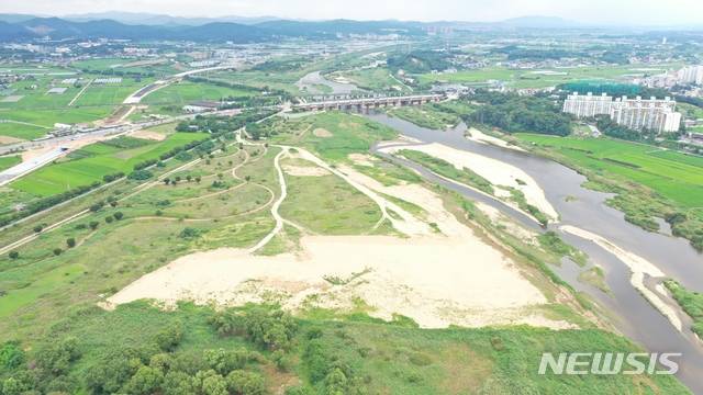 [청주=뉴시스] 충북 청주시 미호천 전경. (사진=뉴시스 DB) photo@newsis.com