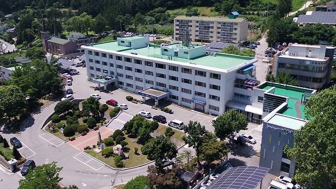 인제군청 전경. 인제군 제공