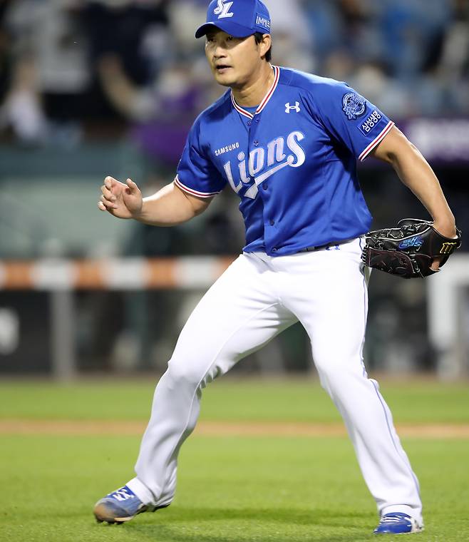 삼성 라이온즈 투수 오승환은 19일 KBO리그 대전 한화 이글스전에서 통산 350세이브를 달성했다.(삼성 라이온즈 제공) © 뉴스1