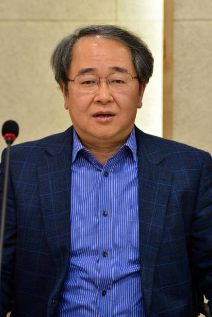 김기석 강원대 정치외교학과 교수