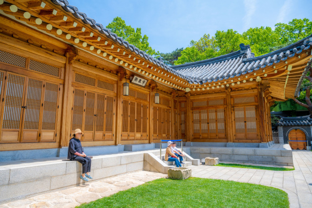 우리 전통 가옥을 외빈에게 보여주는 공간이자 만찬 회담을 하는 상춘재/사진=서울관광재단