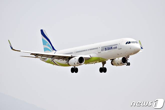 에어부산의 AIRBUS A321-200 항공기 © 뉴스1