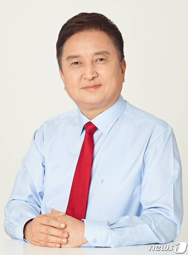 김영환 국민의힘 충북지사 후보(김영환 후보 선거사무소 제공).2022/5/11/© 뉴스1