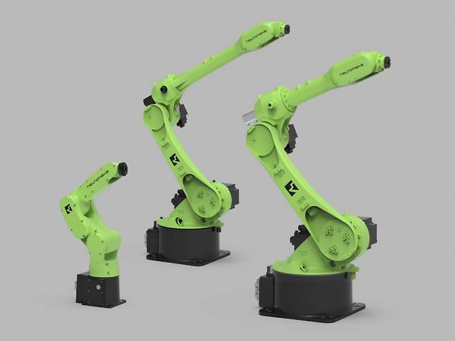 뉴로메카가 개발한 협동형 산업용 로봇 '아이콘(ICoN)'
