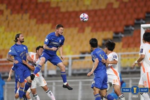 FA컵 8강 승리를 이끈 수원 삼성의 그로닝 [대한축구협회 제공. 재판매 및 DB금지]