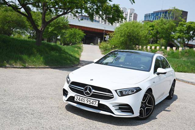 메르세데스-AMG A 35 4MATIC 세단 시승기