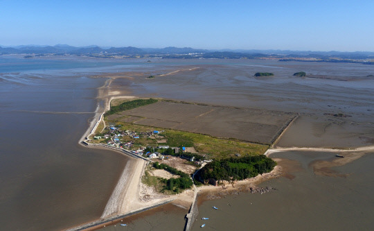 충남 서천군 유부도 주변 서천갯벌이 람사르습지도시 인증이 최종 확정됐다. 사진=서천군 제공