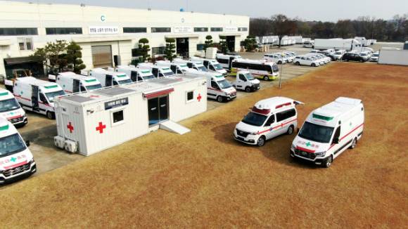 오텍은 국내 소방서에 음압 구급차(다목적 중형 구급차)를 납품하고 있다. 사진은 오텍의 음압 구급차. [사진=오텍]