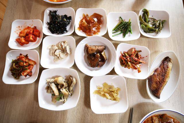고향민박식당의 백반. ⓒ박준규