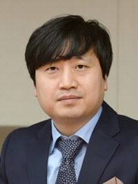 함봉균 기자.