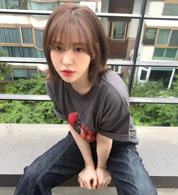 Singer Wendy boasted of her nectar beauty.On the 30th, Wendy posted several photos through her instagram.In the open photo, Wendy showed off a manneting-like visual with three-dimensional features and natural bangs. He caught his eye with intense energy.Meanwhile, Wendy has recently been selected as a Wendys Young Street DJ and is meeting with the public at 8 pm every day.