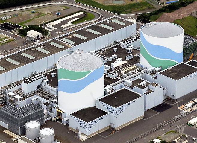 일본은 2011년 후쿠시마 원전 사고 이후 상당수의 원전이 스톱 상태였다. 이후 조금씩 원전 가동이 늘어나고 있다. 속도는 빠르지 않다. 사진은 작년 재가동에 들어간 규슈 지방 가고시마현의 센다이 원전 1호기의 모습.