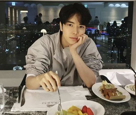 인기 웹툰작가 박태준. 사진|박태준 SNS