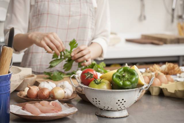 채소, 감자, 우유, 치즈, 계란, 곡류 등 저퓨린 식이요법은 통풍관리에 도움이 된다. 이미지투데이