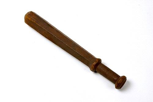 육모방망이 (사진=경찰박물관 홈페이지)