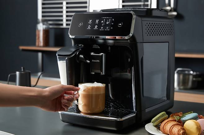 SK매직 '필립스, 라떼고'(SK매직 제공)© 뉴스1