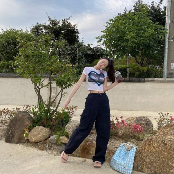 사진=설현 인스타그램