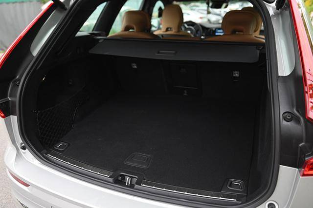 볼보 XC60 리차지 PHEV 시승기