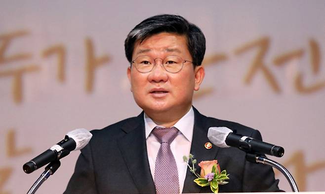 뉴시스