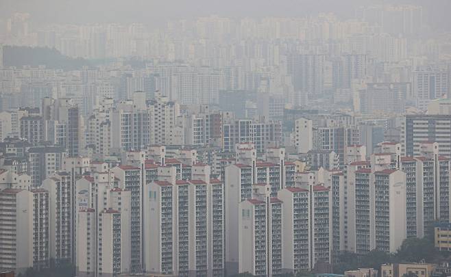 서울 남산에서 바라본 서울 시내 아파트의 모습.(사진=연합뉴스)