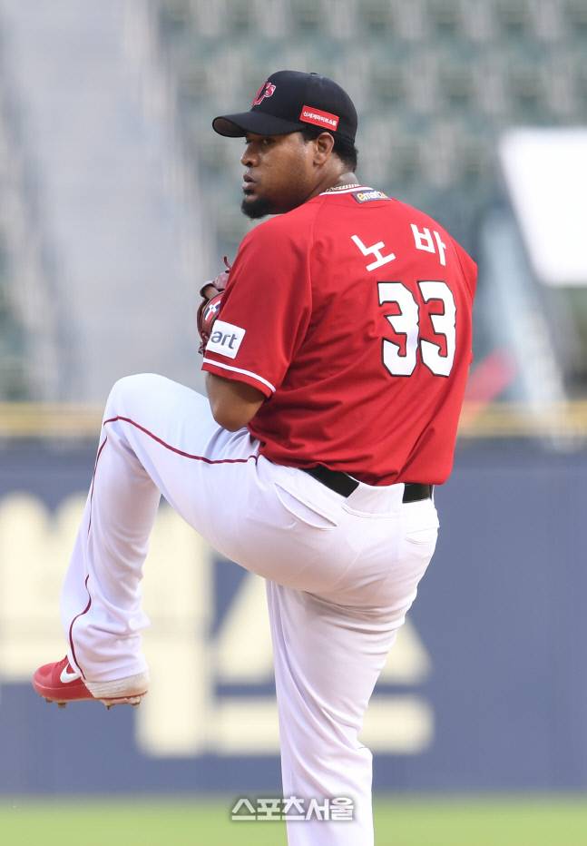 부상으로 개점 휴업 중인 SSG 이반 노바. 박진업기자 upandup@sportsseoul.com