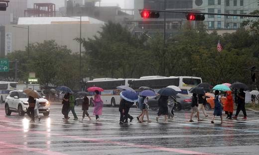 기상청에 따르면 23~24일 전국에 장맛비가 쏟아질 전망이다. /사진=뉴스1