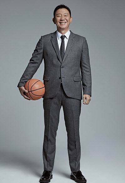 자산운용사 데이원자산운용이 프로농구 고양 오리온을 인수했다고 11일 밝혔다. ‘농구 대통령’ 허재(57)는 구단의 최고 책임자로 4년 만에 농구계에 복귀한다. 사진은 허재. (사진=데이원자산운용 제공)