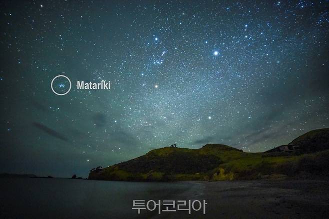 그레이트 배리어 아일랜드에서 바라본 마타리키성단 ⓒMark Russell