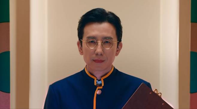 멜론은 아이유와 유희열을 앞세워 ‘세상의 모든 TOP100, 멜론’ 브랜드 캠페인 영상을 선보였다.[출처 멜론]