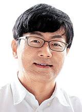 윤성철 서울대 물리천문학부 교수