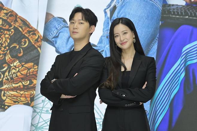 권수현, 오연서