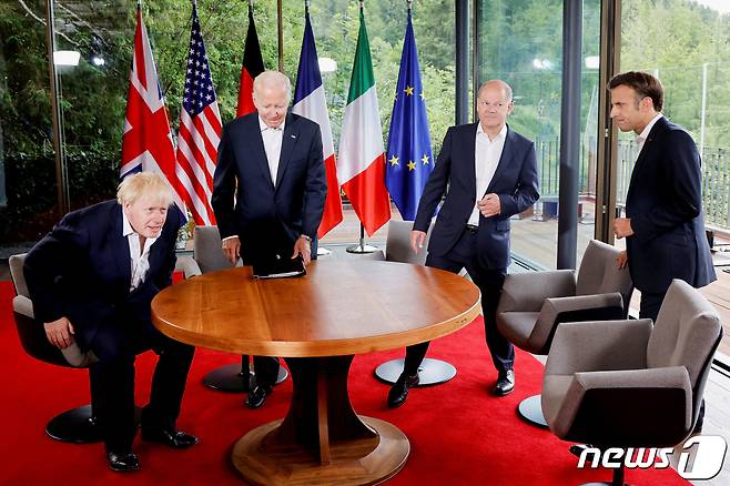 주요 7개국(G7) 정상들이 독일 바이에른주 엘마우성에서 정상회담을 진행했다. © 로이터=뉴스1 © News1 정윤영 기자